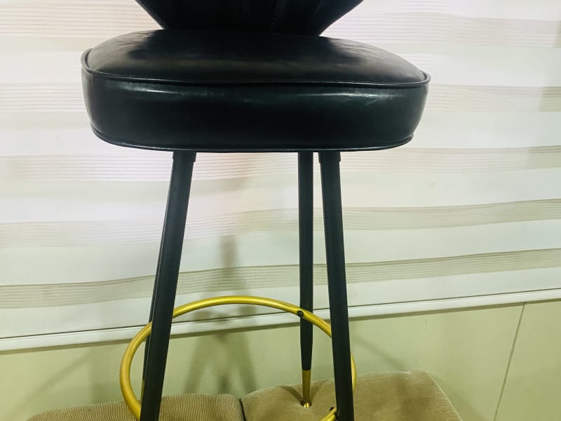 Silla bar