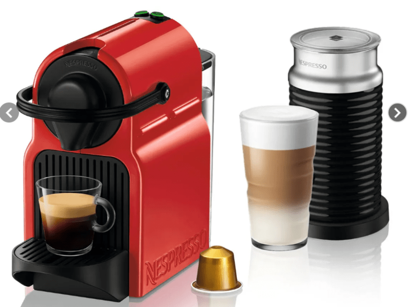 Cafetera de cápsulas Nespresso+ Espumador de Leche + 50 Cápsulas Nespresso