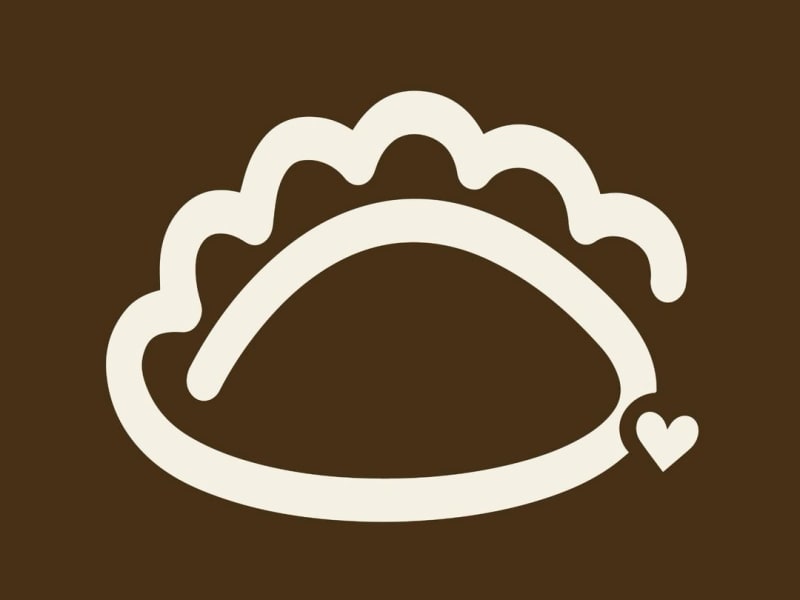 1/2 docena de empanadas + una bebida de 1.5 lts. — @empanadamia_cl