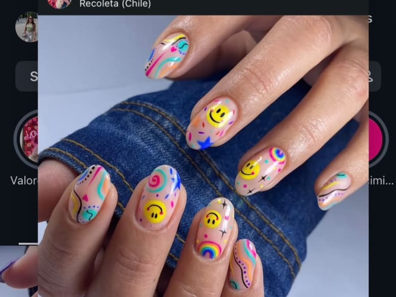 Uñas acrílicas o esmaltado permanente diseño a elección por @ilovemynails.cl