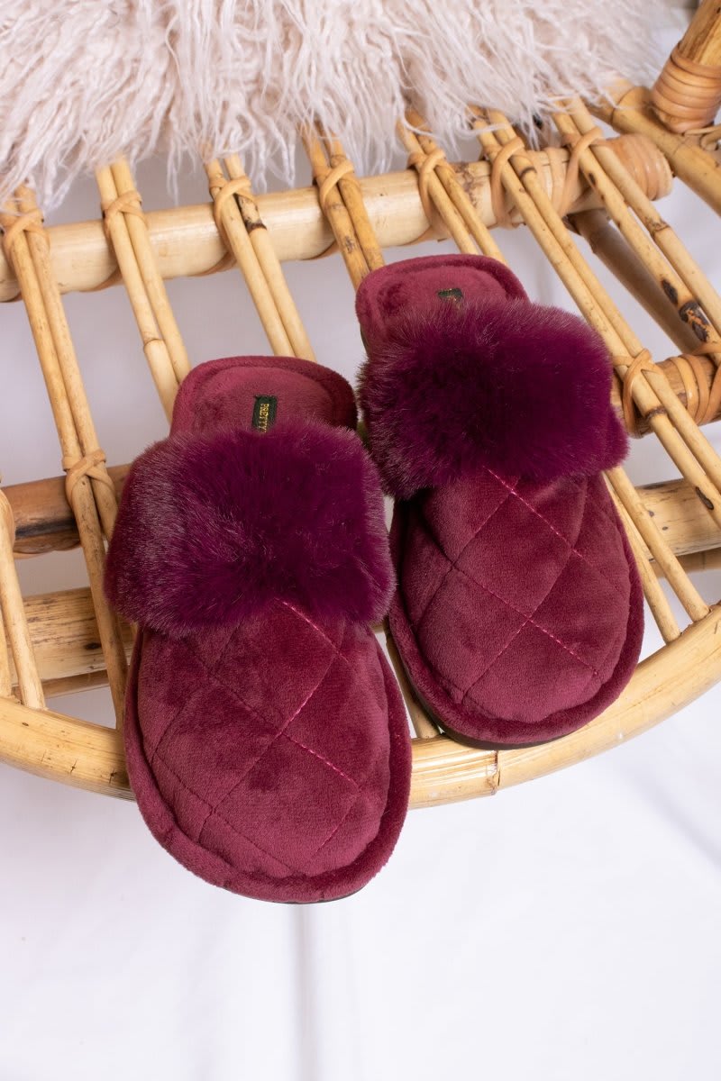 Gigi in BordeauxSlippers