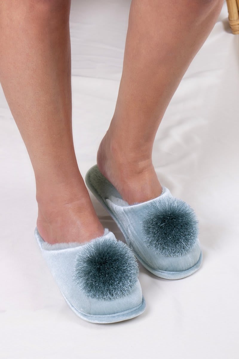 Coco in Duck EggSlippers