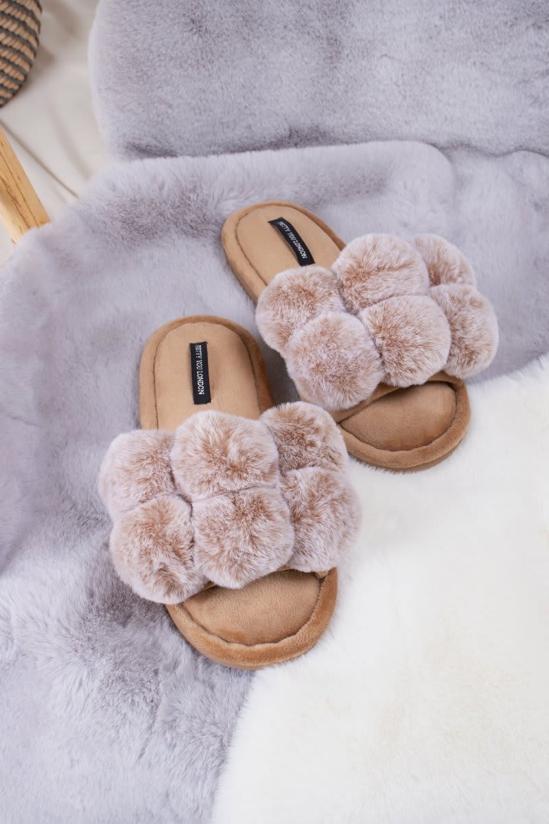 Dolly in CaramelSlippers