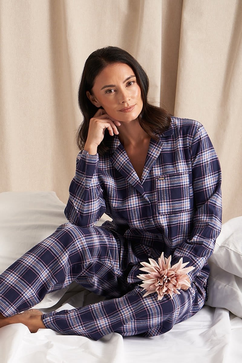 Plaid Pyjama Set in MidnightNightwear