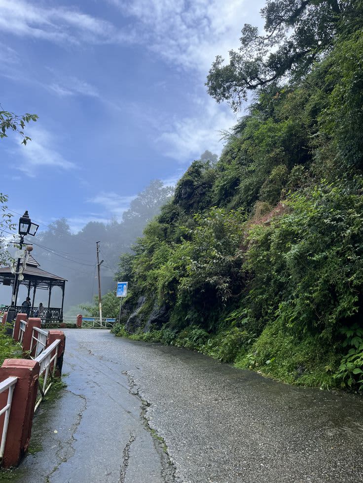 Mussoorie — gallery image 5 of 13