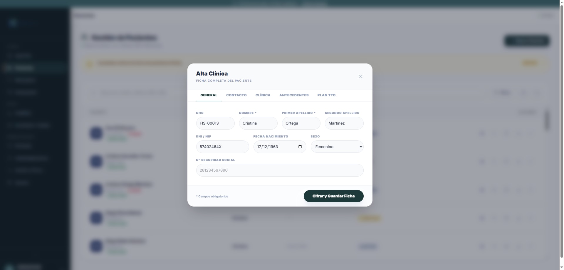 Ficha de un paciente con sus pestañas de datos, historia, facturas y documentos