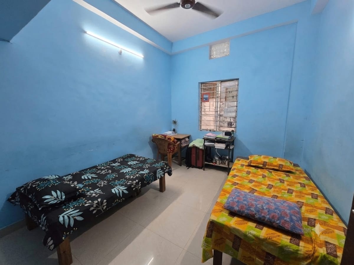 Balajee Boys Hostel