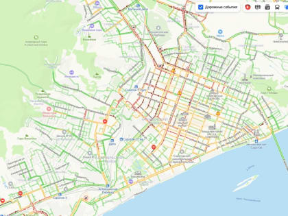 Пробки в Саратове: жители страдают от заторов в пятничный вечер