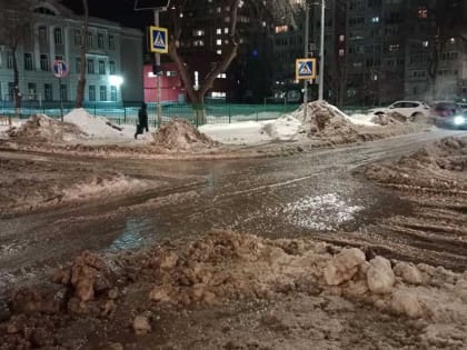 Отключение воды в Кировском районе. Жителям обещают подвоз