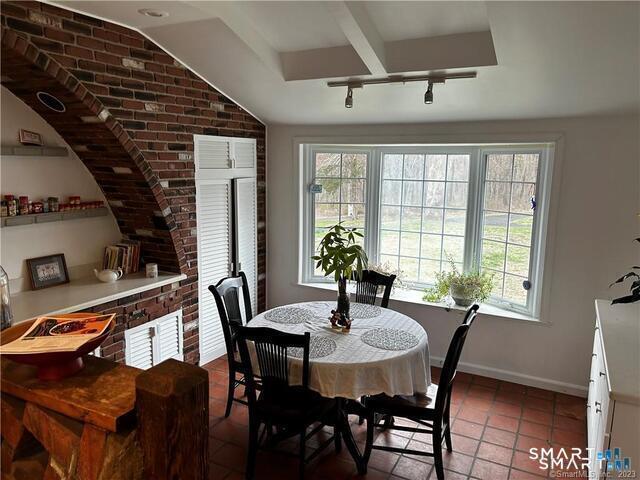 18 Platts Hill Road photo 2