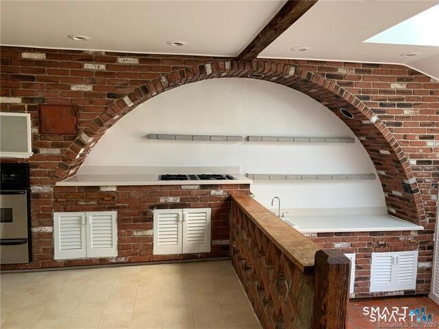 18 Platts Hill Road photo 3