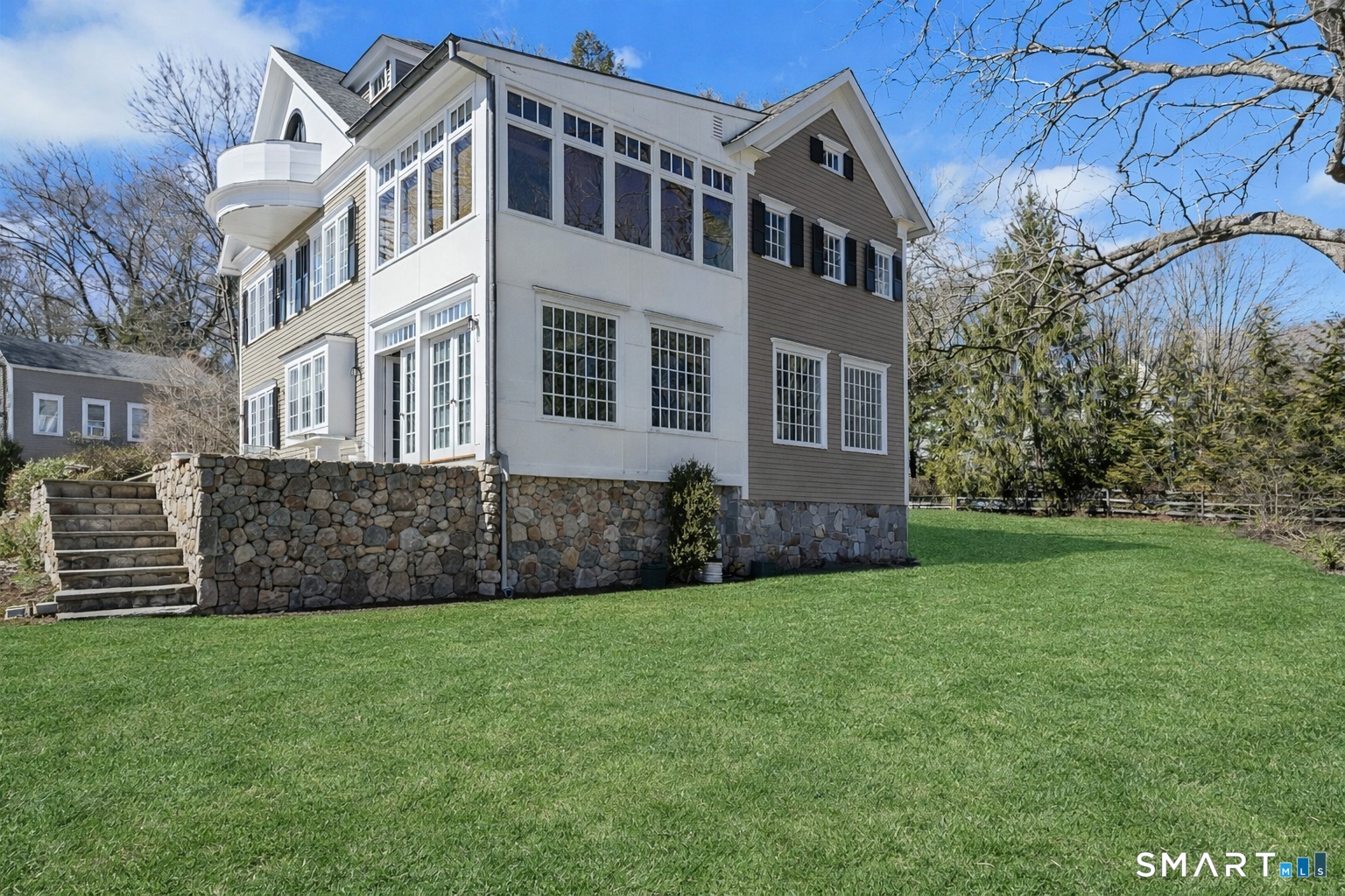 32 Steep Hill Road photo 2
