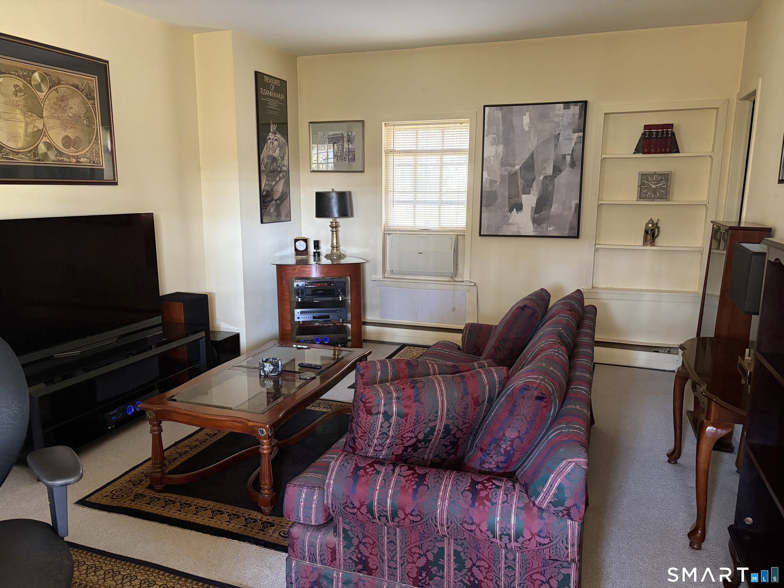 119 Kings Highway North photo 5