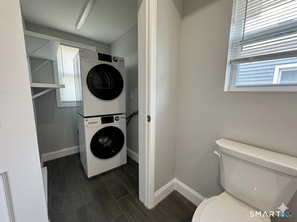 105 Churchill Street #2nd Floor (105) photo 11