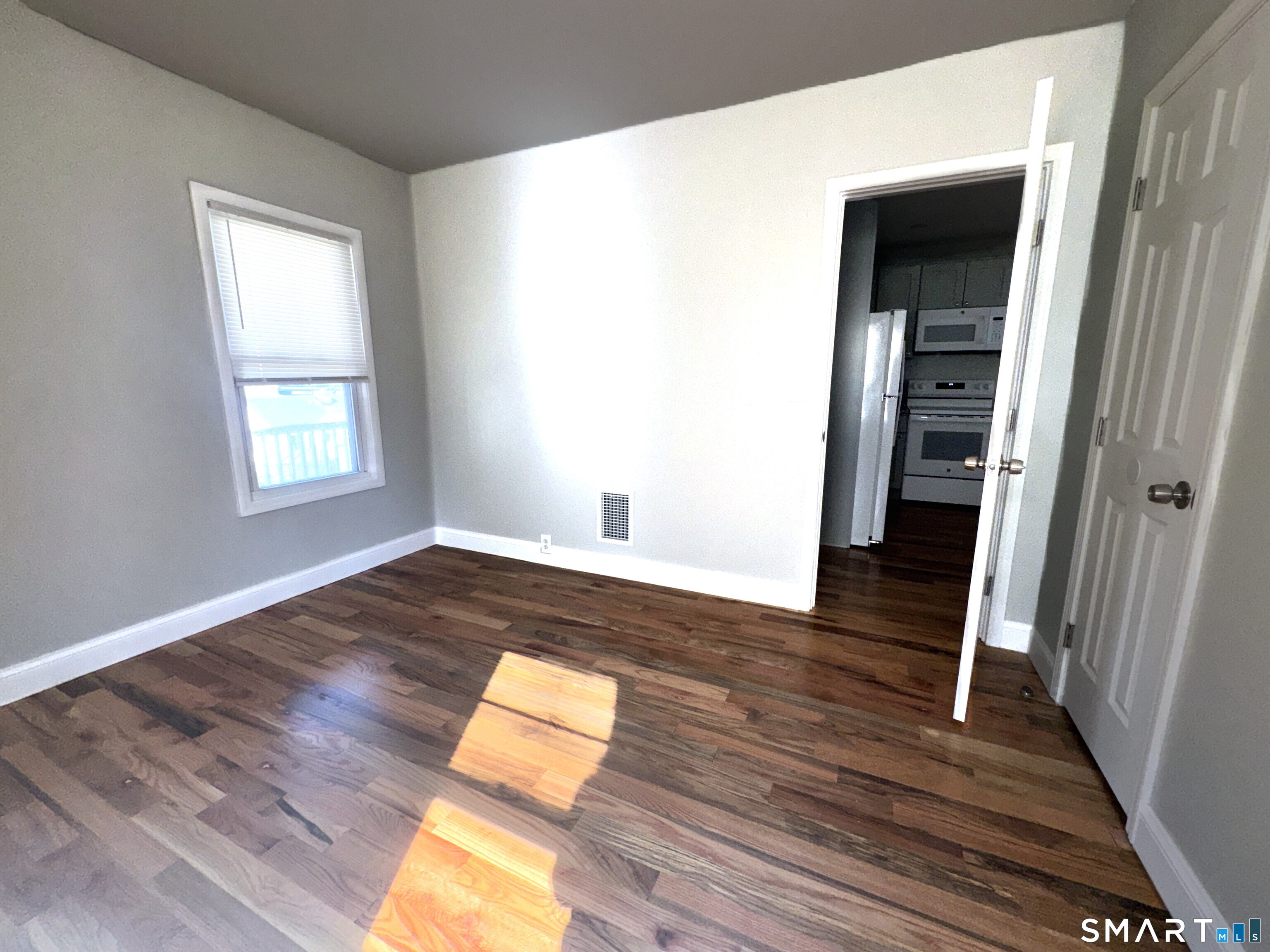 105 Churchill Street #2nd Floor (105) photo 8
