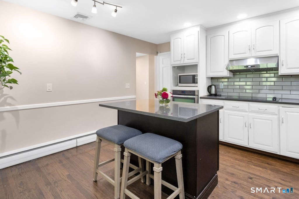 180 Weeping Willow Lane photo 10