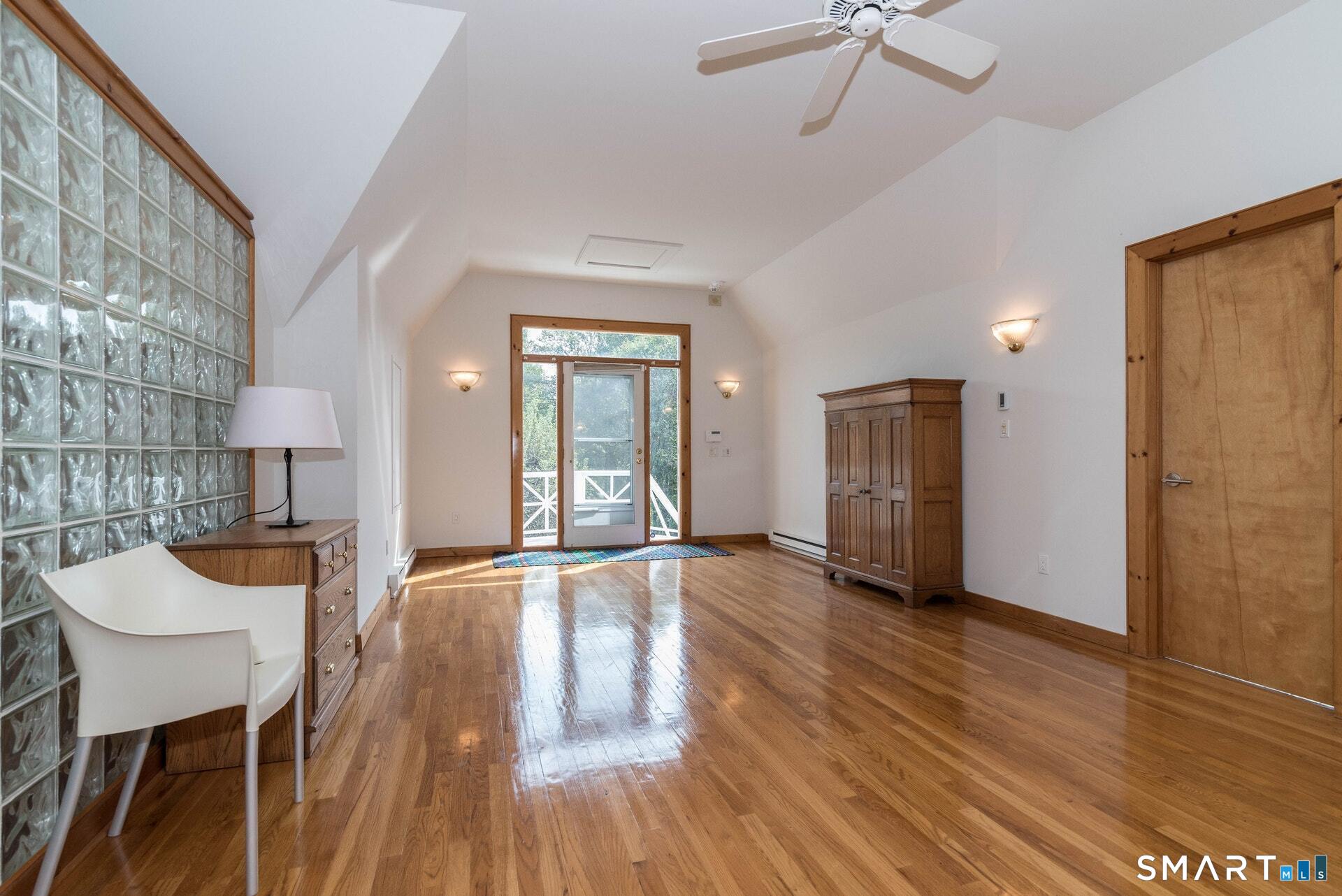 150 A Lonetown Road photo 2
