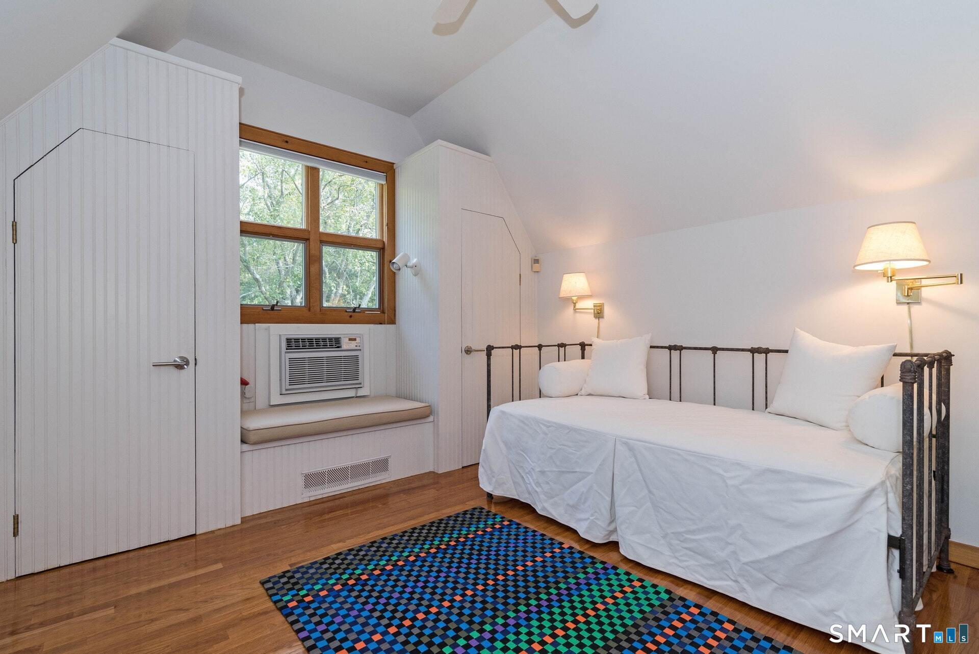 150 A Lonetown Road photo 5