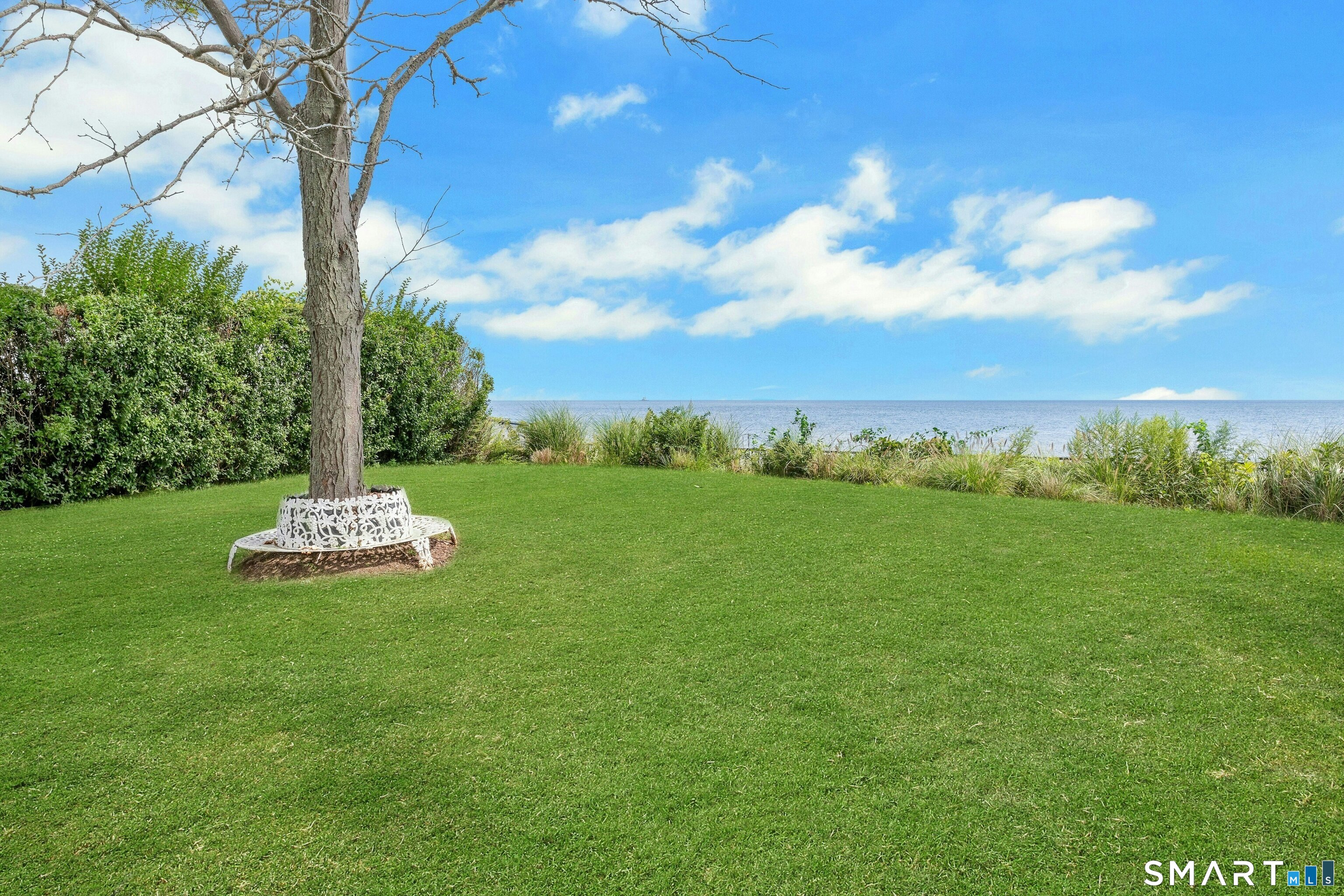 1845 & 1859 Fairfield Beach Road photo 4