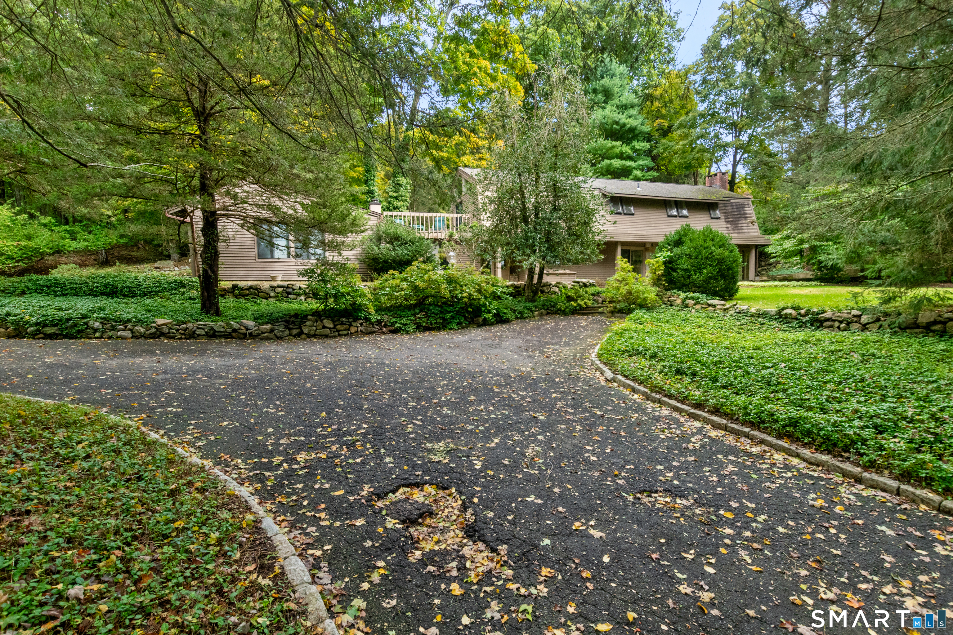 205 Good Hill Road photo 2
