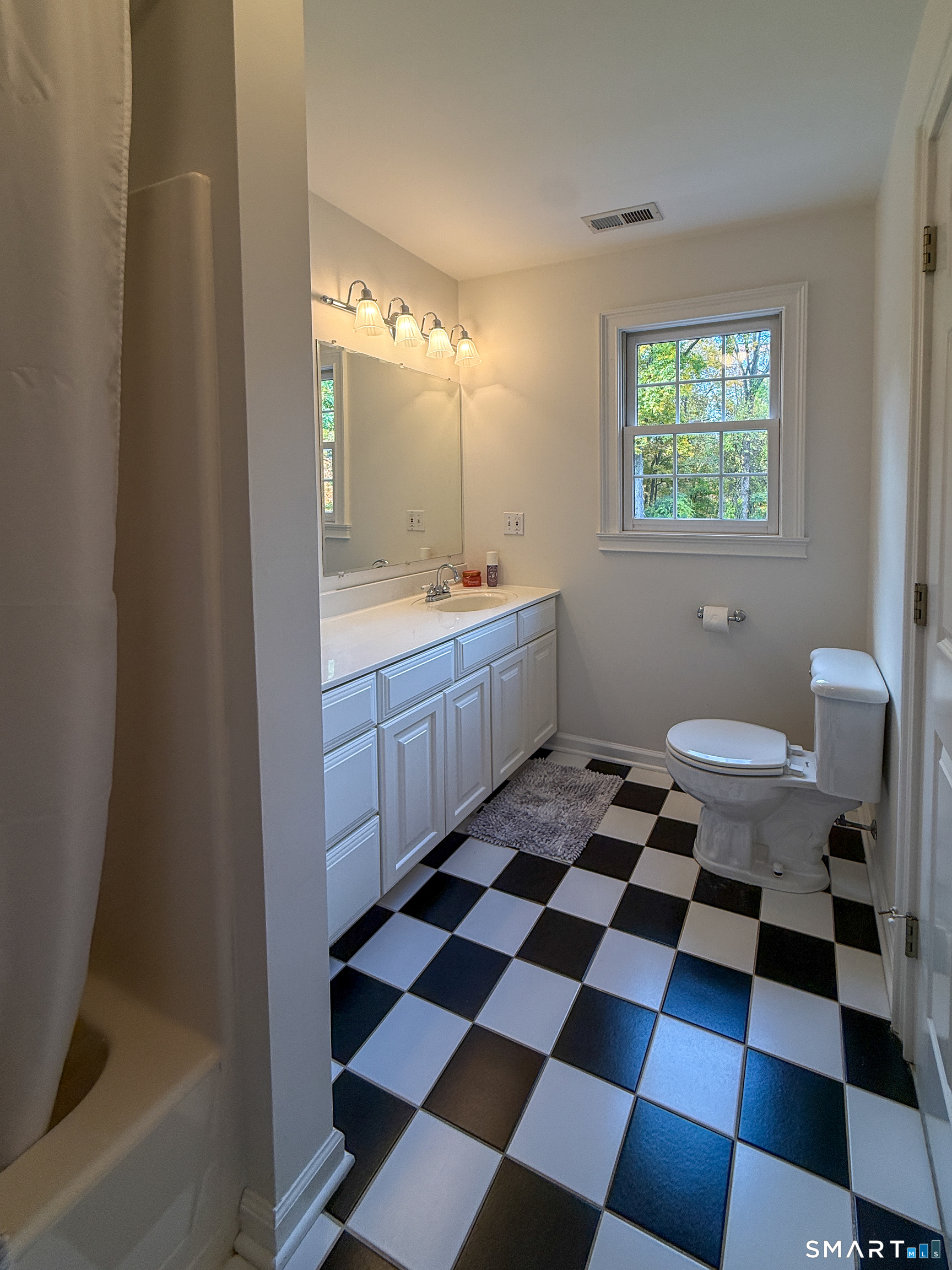 135 Patriot Road photo 23
