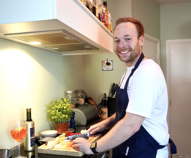Cheffle's owner Jelle cooking at his home