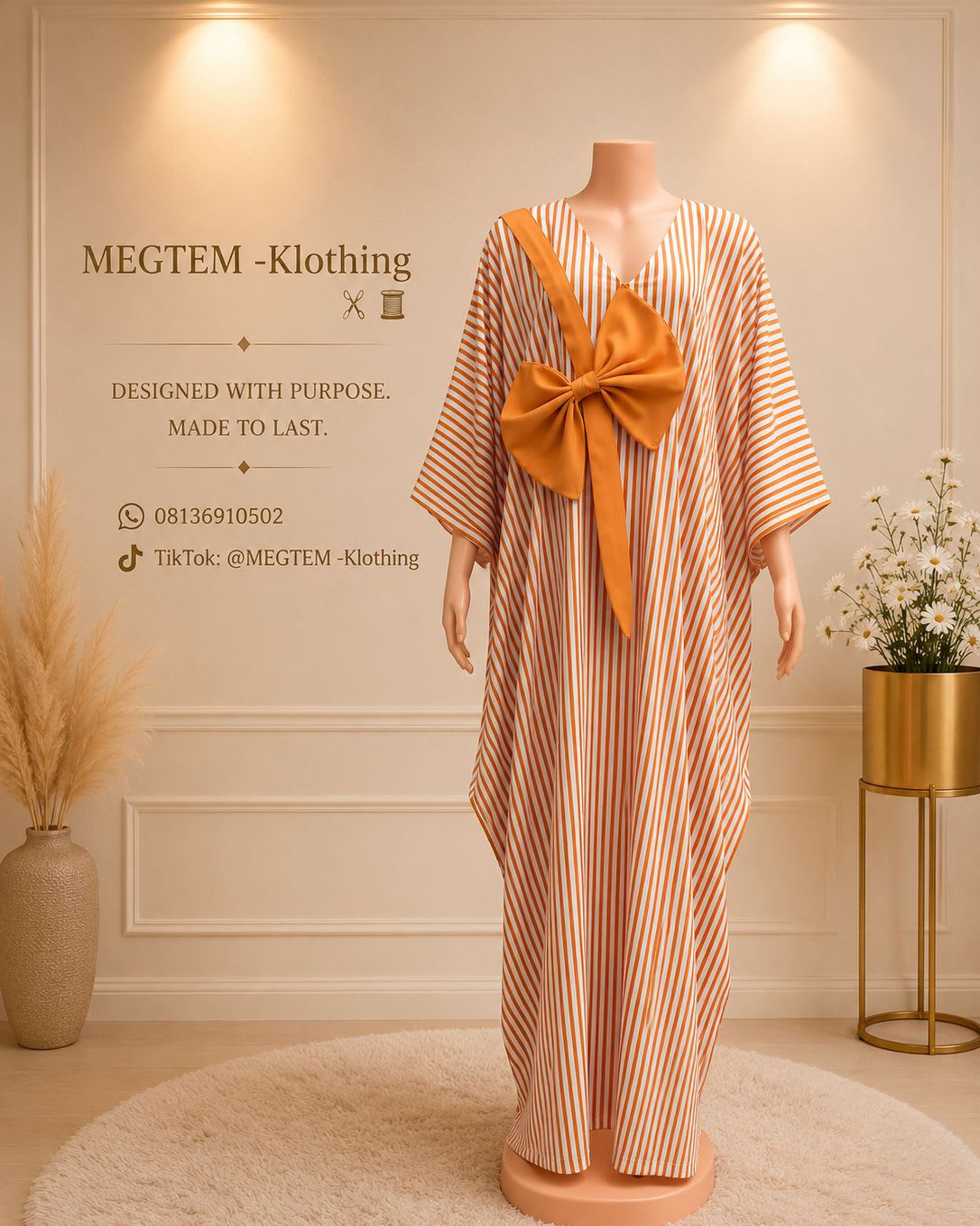 Kaftan with bow 