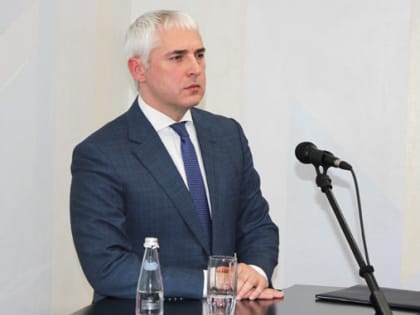 Ответственный подход и взаимодействие. Алексей Романов отчитался перед депутатами о работе в 2023 году