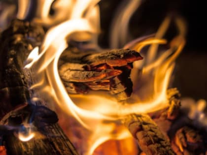 Святки 2024: что нужно сделать, чтобы потом не выплакать все глаза