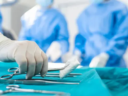 Врачи Ноябрьска спасли новорожденную с врожденной патологией