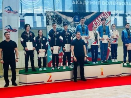 Воспитанники «Альтиса» поедут на всероссийские соревнования по плаванию «Веселый дельфин»