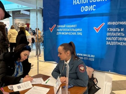 На Ямале продолжается работа по информированию граждан в рамках мобильных офисов