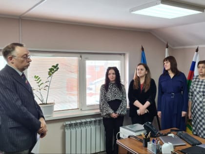 Управление Министерства юстиции Российской Федерации по Ямало-Ненецкому автономному округу поздравляет с прекрасным весенним праздником – С Днем 8 марта!