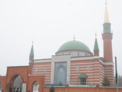 Юбилей соборной мечети Ноябрьска: единство и взаимопонимание