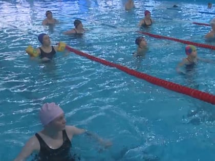 В Уренгое прошел мастер-класс по аква-аэробике