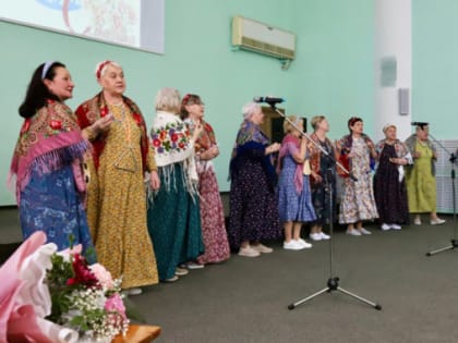 В Ноябрьском землячестве состоялась торжественно-праздничная программа «Февромарт»