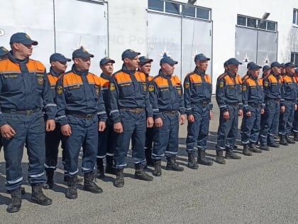 Спасатели аэромобильной группировки Главного управления МЧС России по ЯНАО благополучно вернулась из Курганской области домой