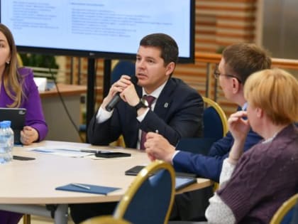 На Ямале принимаются меры по развитию сервисов единой карты жителя региона «Морошка»