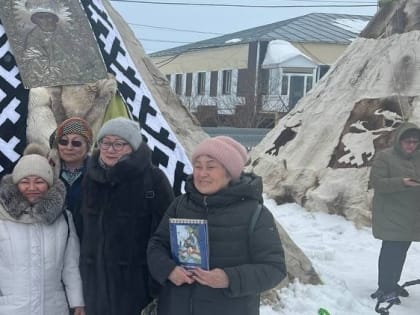 Чум-часовня встречает гостей Дня оленевода в Яр-Сале