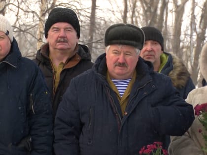 В Уренгое почтили память воинов-интернационалистов