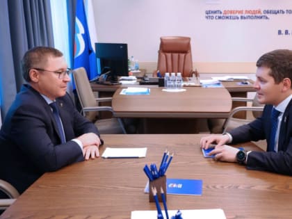 Дмитрий Артюхов встретился с Владимиром Якушевым