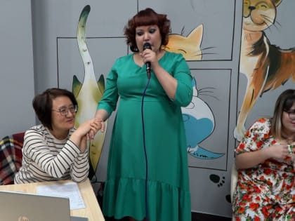 На «Коточердаке» Резиды Хужиной состоялся «Открытый микрофон»