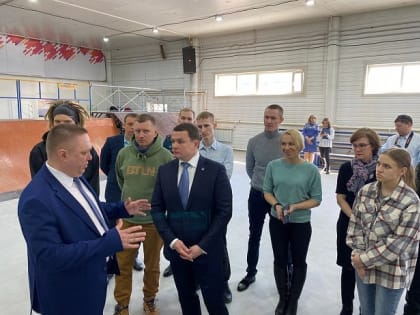 Глава района Дмитрий Жаромских встретился с участниками экстремального забега «Северный характер»