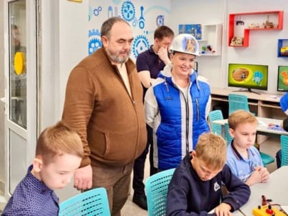 500 новоуренгойцев посетили новую экспозицию в Академии талантов