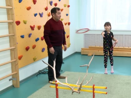 Юные харампуровцы усердно тренируются и готовятся к детскому «Дню оленевода»
