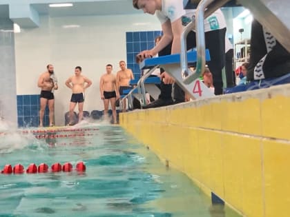 В Тарко-Сале прошел чемпионат по плаванию в зачет ХХI спартакиады среди трудовых коллективов