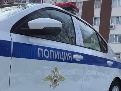 Неизвестный по телефону угрожал открыть стрельбу в одной из школ города