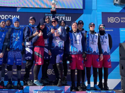 Ямальская команда «Факел-1» стала чемпионом России по волейболу на снегу