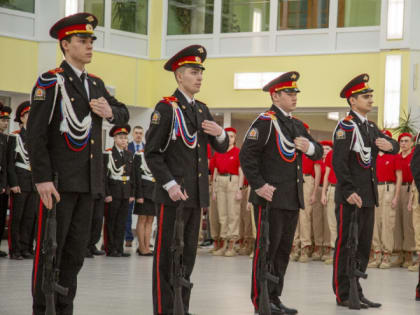 В Муравленко открыли курсы военной подготовки
