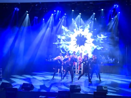 В Тарко-Сале идет прием заявок на участие в вокальном проекте «Голос Севера 25+»